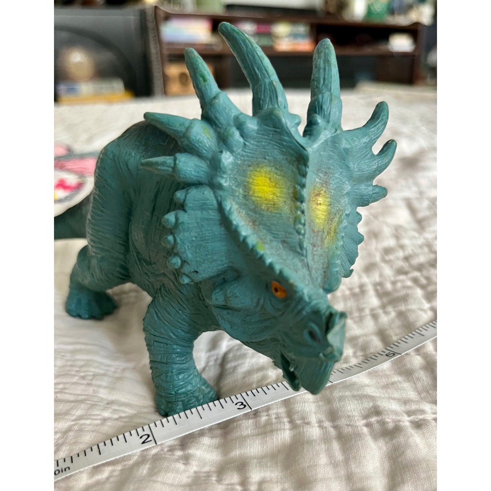 Vintage 2000 Styracosaurus Dinosaur Action Figure Teal Green Horned Toy 7 Inch
